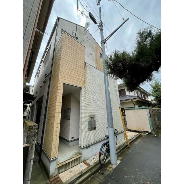 本駒込駅 徒歩8分の物件外観写真