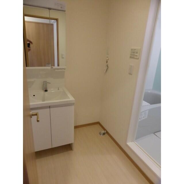 三郷駅 徒歩6分 2階の物件内観写真