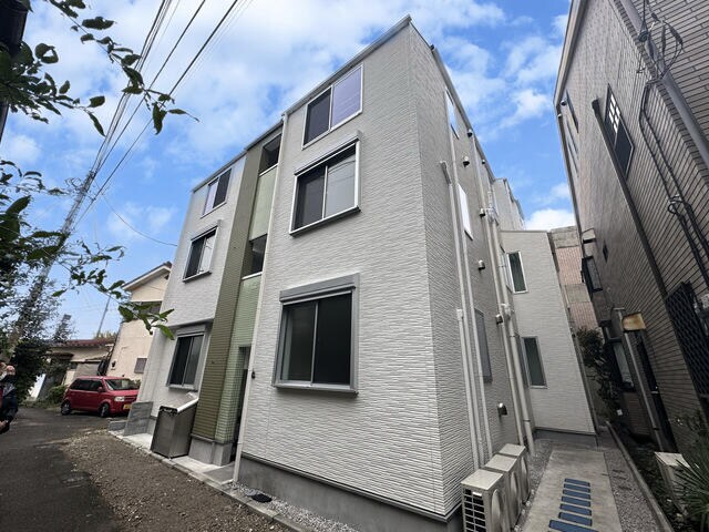 京王八王子駅 徒歩7分 3階の物件外観写真