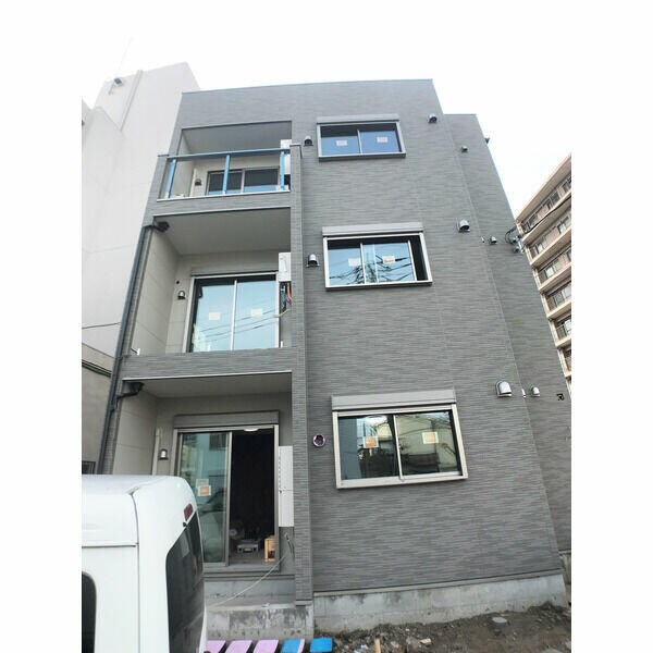 小岩駅 徒歩8分の物件外観写真