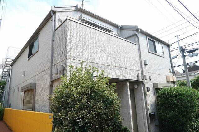 中野駅 徒歩9分 1階の物件外観写真