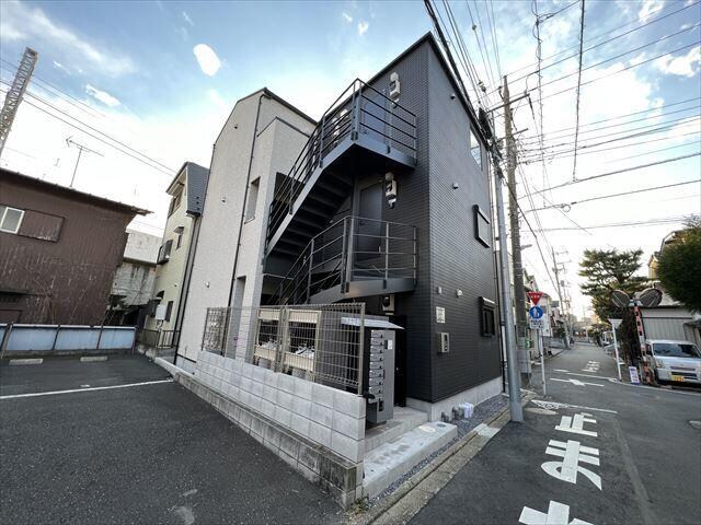 亀有駅 徒歩12分の物件外観写真