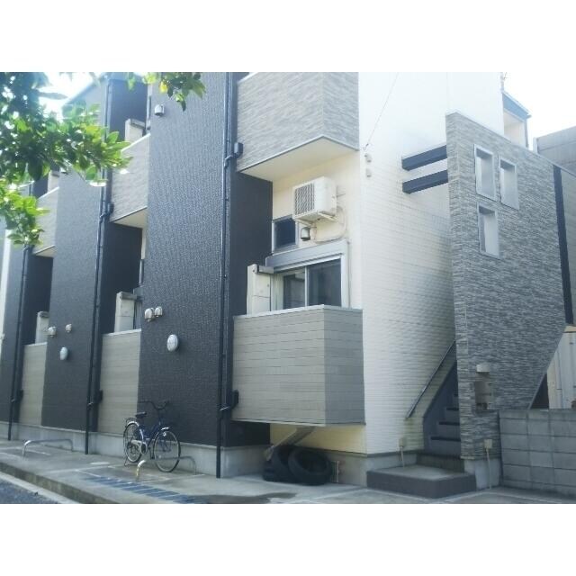 本八幡駅 徒歩8分 1階の物件外観写真