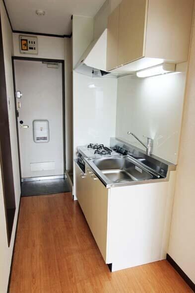 駒沢大学駅 徒歩8分 1階の物件内観写真