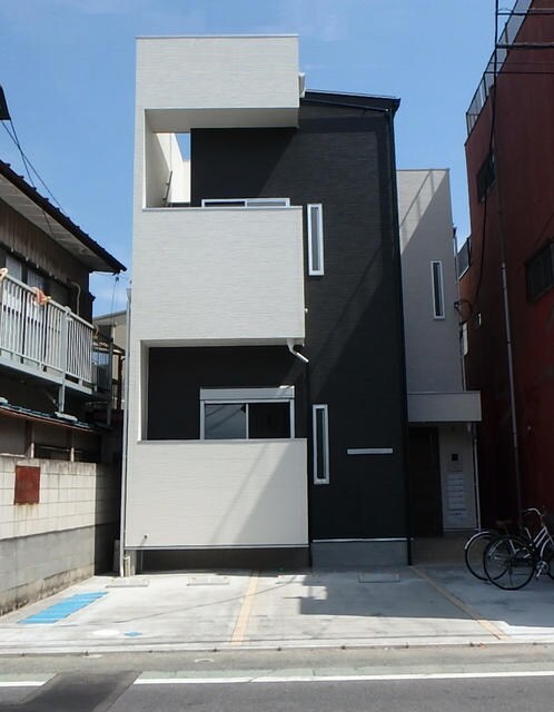 越谷駅 徒歩11分 1階の物件外観写真