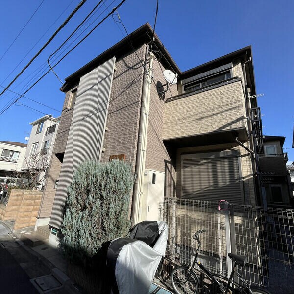 東長崎駅 徒歩6分 2階の物件外観写真