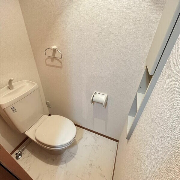 東長崎駅 徒歩6分 2階の物件内観写真