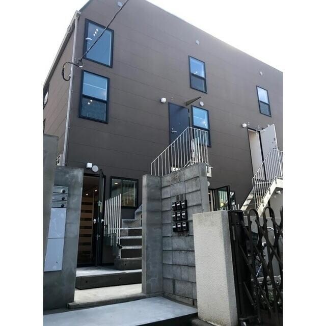 千歳烏山駅 徒歩6分 1階の物件外観写真