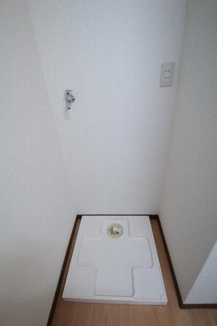 新井薬師前駅 徒歩6分 1階の物件内観写真