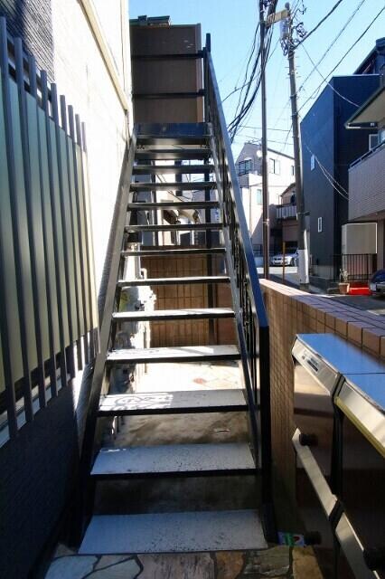 新井薬師前駅 徒歩6分 1階の物件内観写真