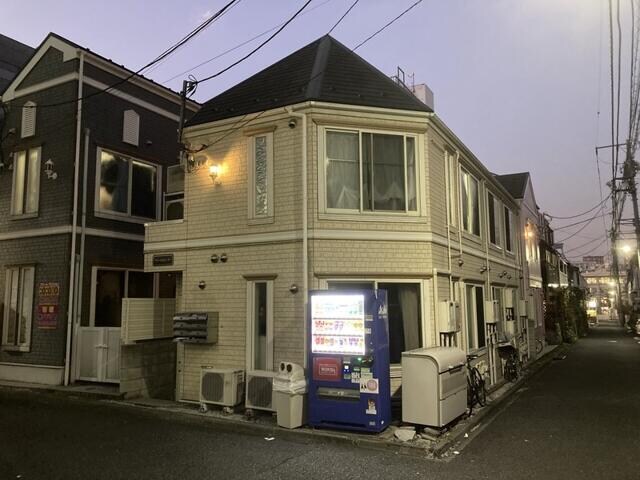 新宿三丁目駅 徒歩7分 1階の物件外観写真