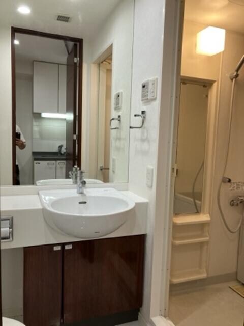 新宿駅 徒歩8分 7階の物件内観写真