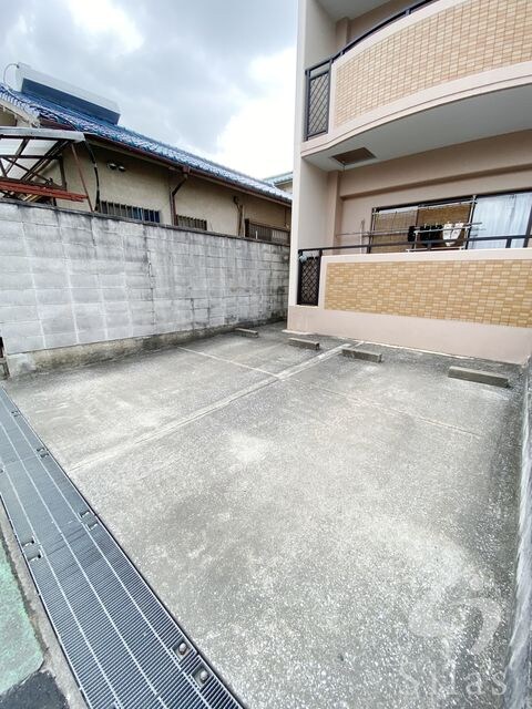 ホワイト　ロートスの物件外観写真