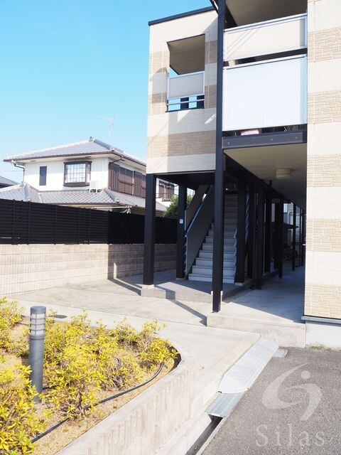 レオパレスノースアイランドⅢの物件外観写真