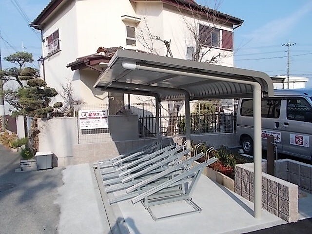 エストレーラの物件外観写真