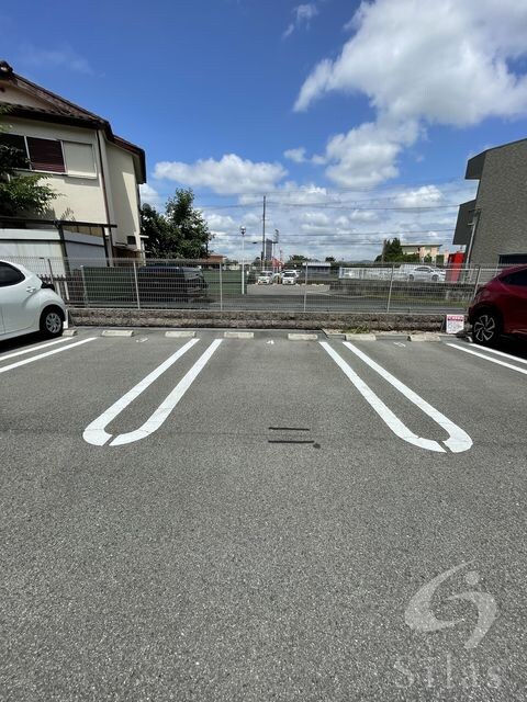 エストレーラの物件外観写真