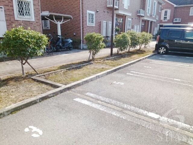 メトロノームＡ棟の物件外観写真