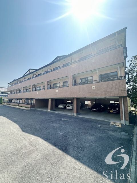 サンライズ・フジの物件外観写真