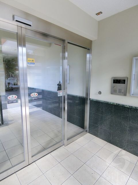 カルム　ド　アビタシオンの物件外観写真