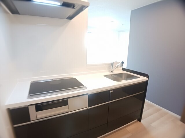 スペチアーレ　クアットロの物件内観写真