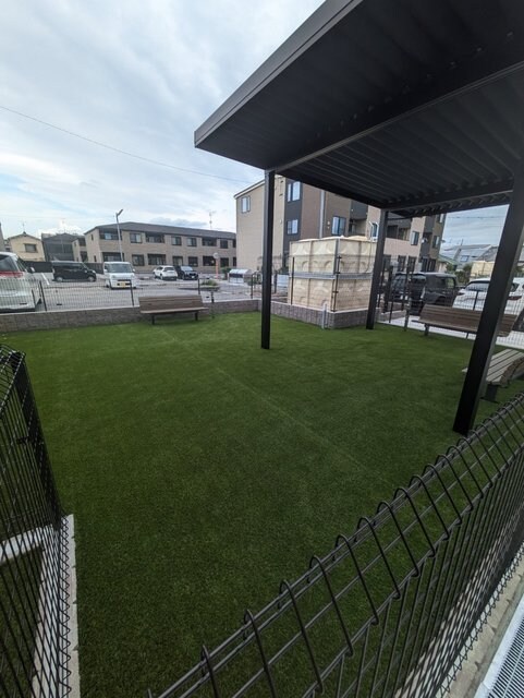 スペチアーレ　クアットロの物件外観写真