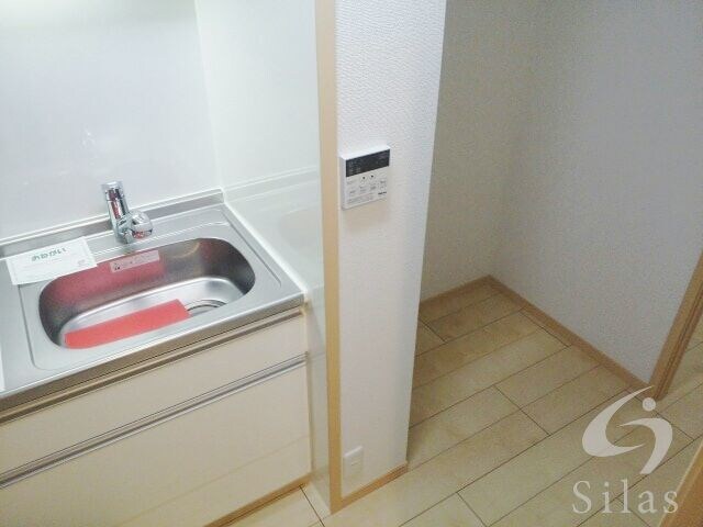 ラージの物件内観写真