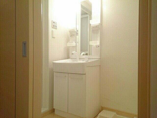 サル　ドゥ　セジュールⅡの物件内観写真