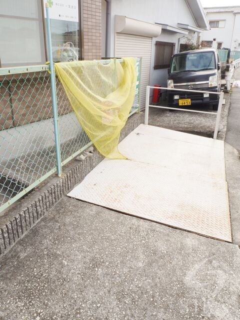 プログレス小山の物件外観写真