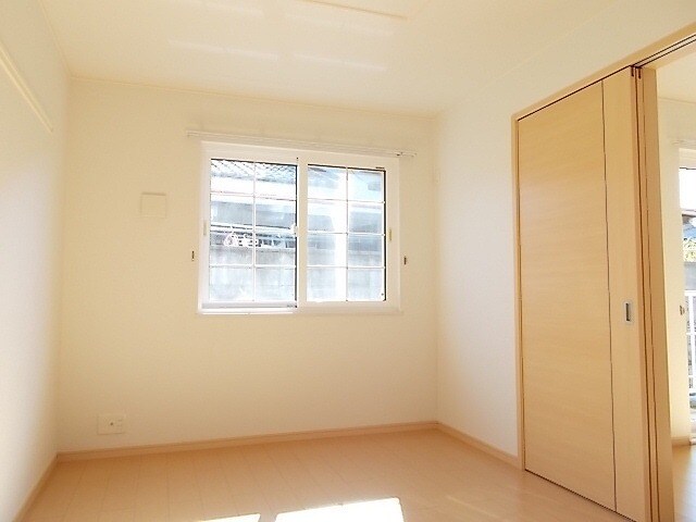 ネオ　プロヴィデンスの物件内観写真