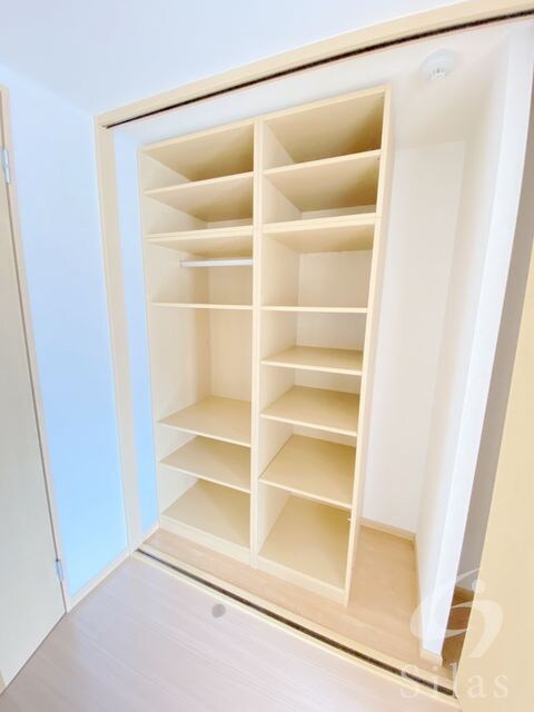 カステル　ヴェッチオの物件内観写真