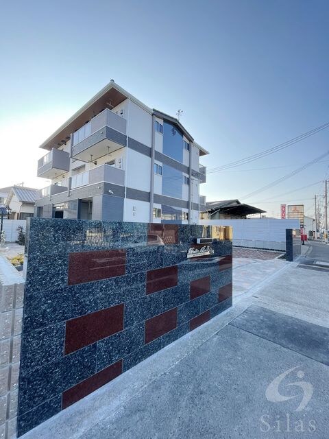 パティオベルの物件外観写真