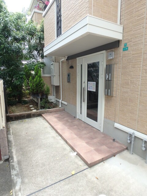 コーポラス鞍作の物件外観写真