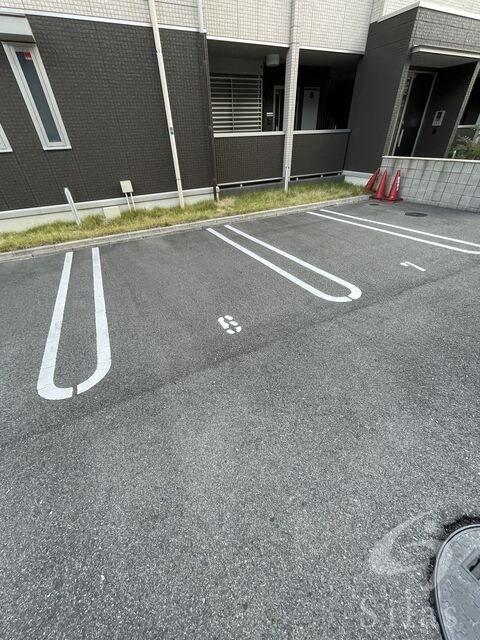 グロリアハイツ　はびきの　A棟の物件外観写真