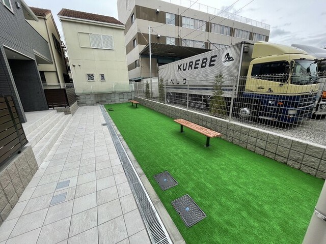 ラリュールの物件外観写真