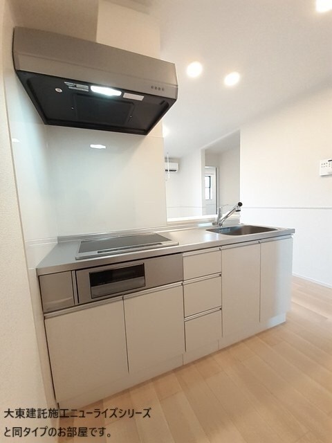 メロウ　スイートの物件内観写真