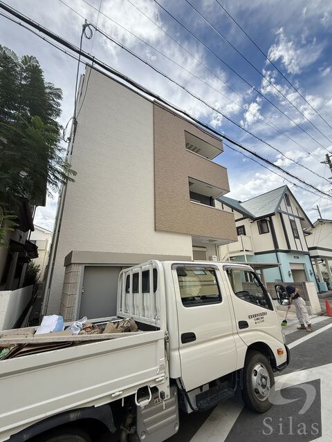 羽衣駅 徒歩4分 2階の物件外観写真