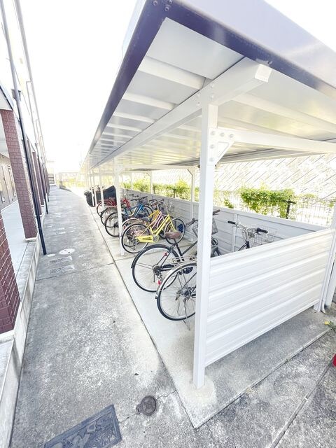 和泉中央駅 徒歩12分 2階の物件外観写真