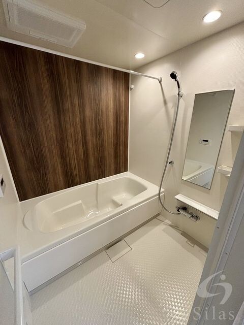 エヌ　プラスの物件内観写真