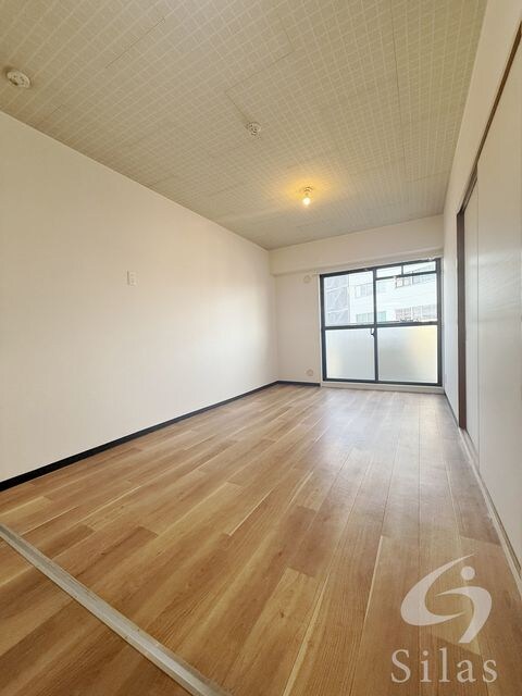 春日丘マンションの物件内観写真