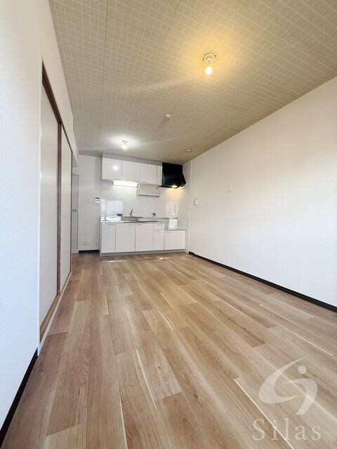 春日丘マンションの物件内観写真