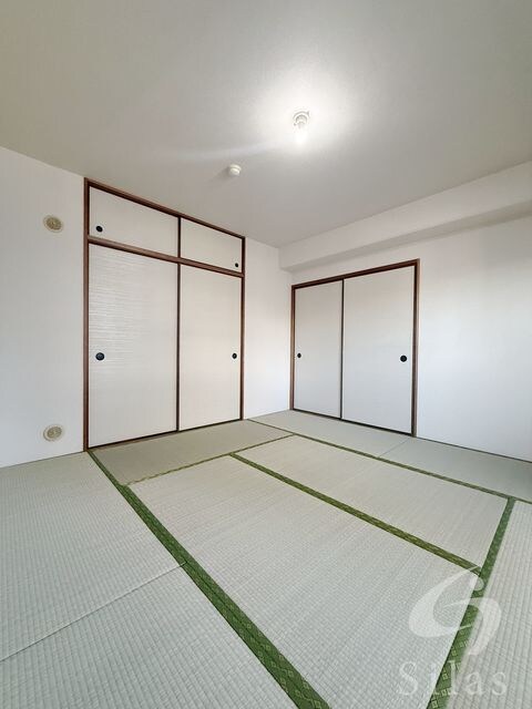 春日丘マンションの物件内観写真