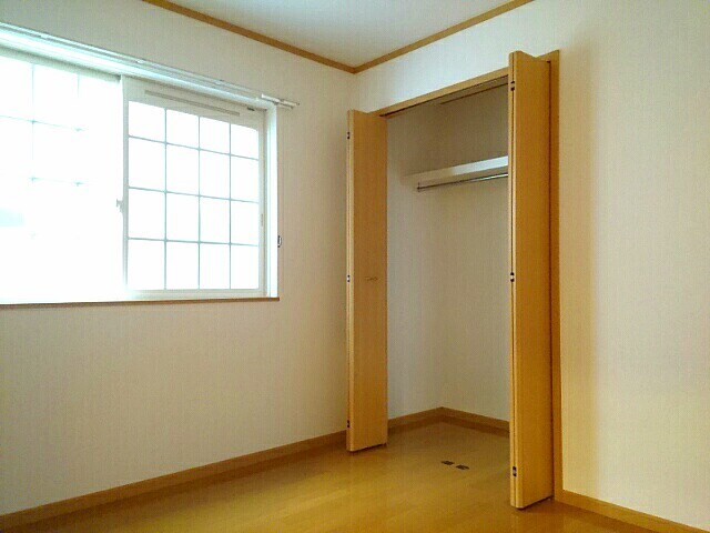 アンフルールⅡ番館の物件内観写真