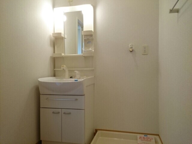 アンフルールⅡ番館の物件内観写真