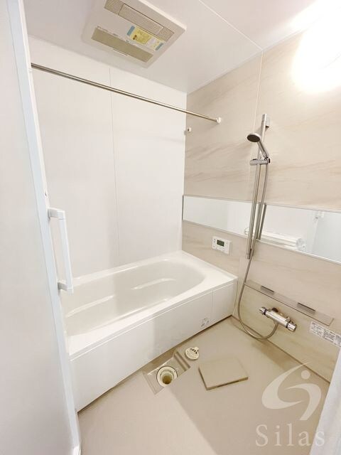 高石駅 徒歩10分 2階の物件内観写真