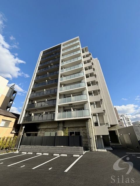 Grand Luceの物件外観写真