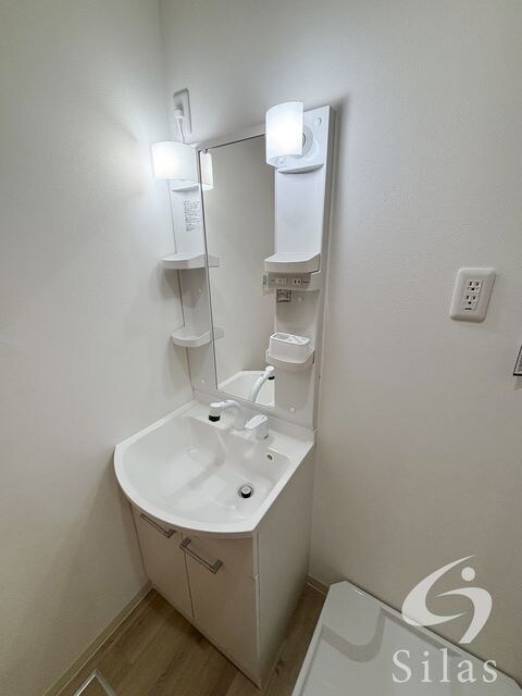 俊徳道駅 徒歩6分 1階の物件内観写真