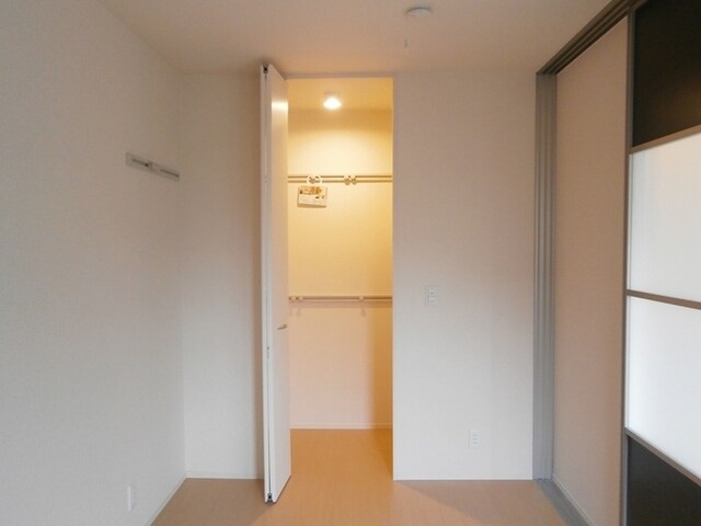 レフィナードの物件内観写真