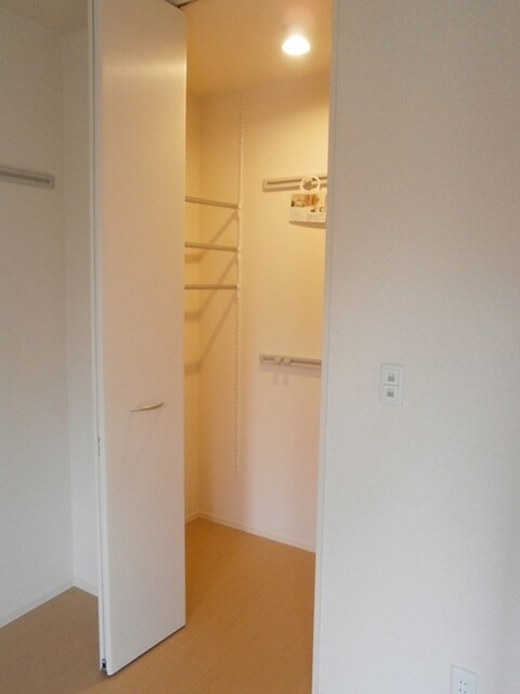 レフィナードの物件内観写真