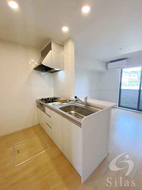 シャルム汐ノ宮の物件内観写真