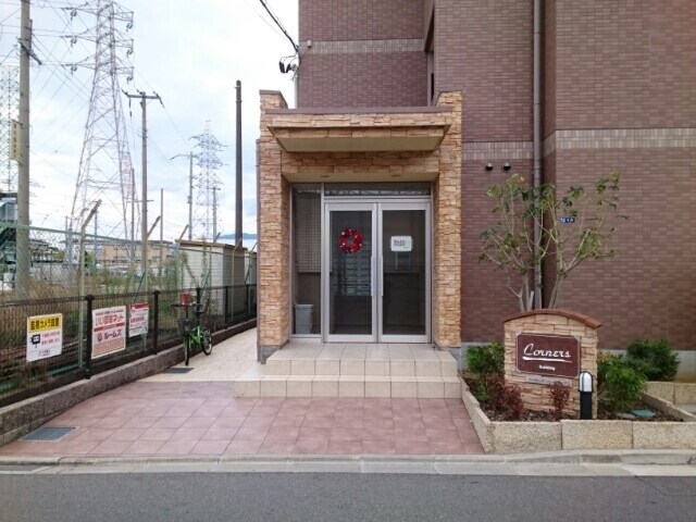 コーナーズ・ビルディングの物件外観写真